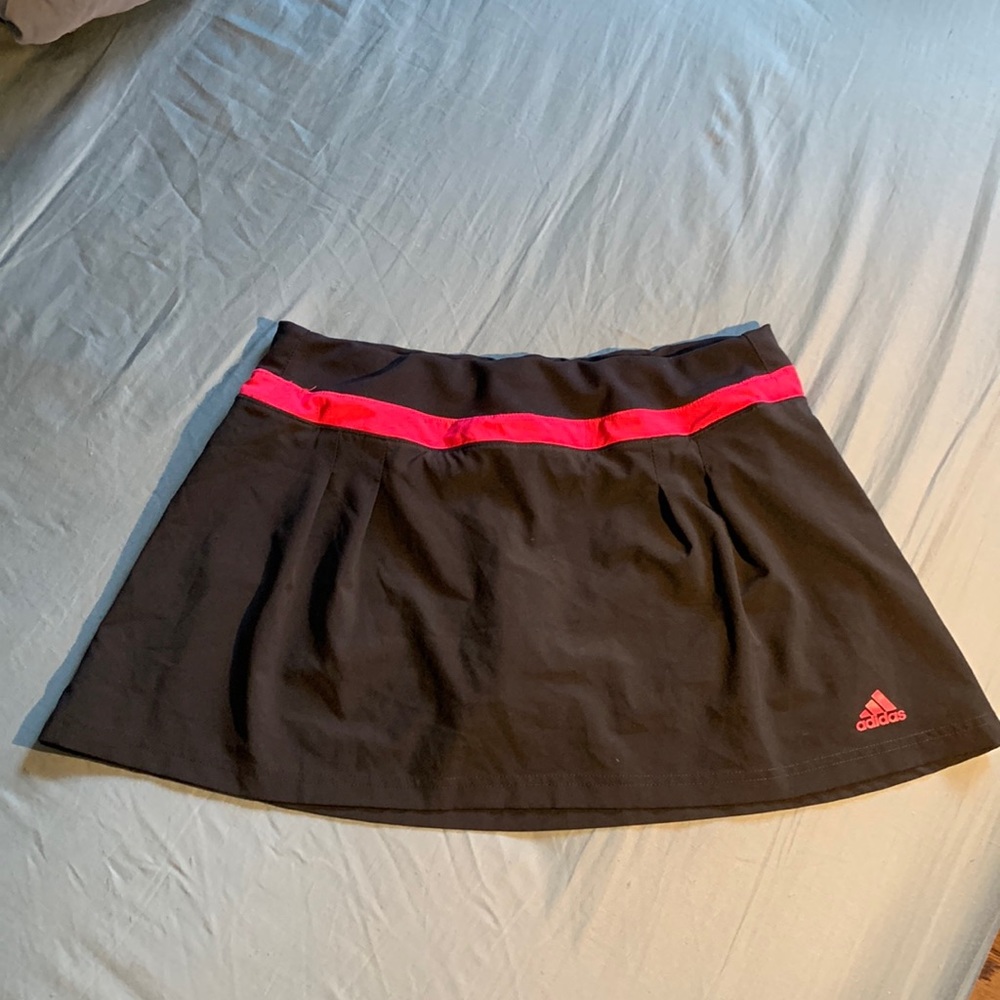 Adidas Women’s Climalite Skirt w/ Built-In Shorts  Sz:M